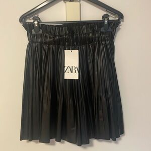 Zara woman's skirt